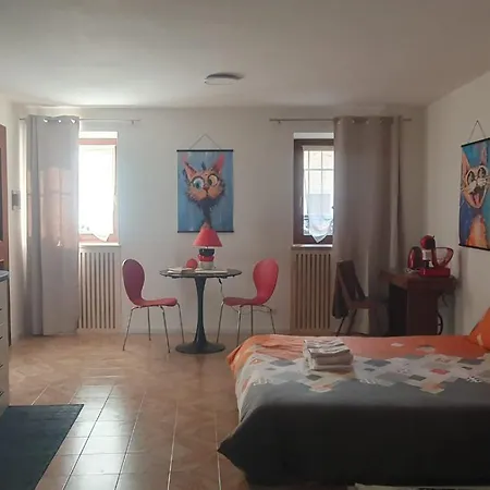 Apartament Monolocale San Pietro - Centro Storico