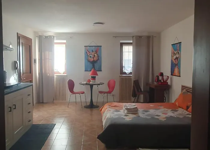 Lägenhet Monolocale San Pietro - Centro Storico